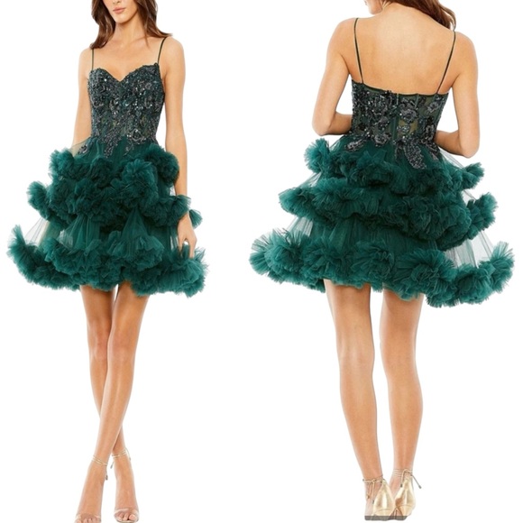 Mac DuggalSweetheart neckline Beaded Bodice mini Tulle Dress Size 4